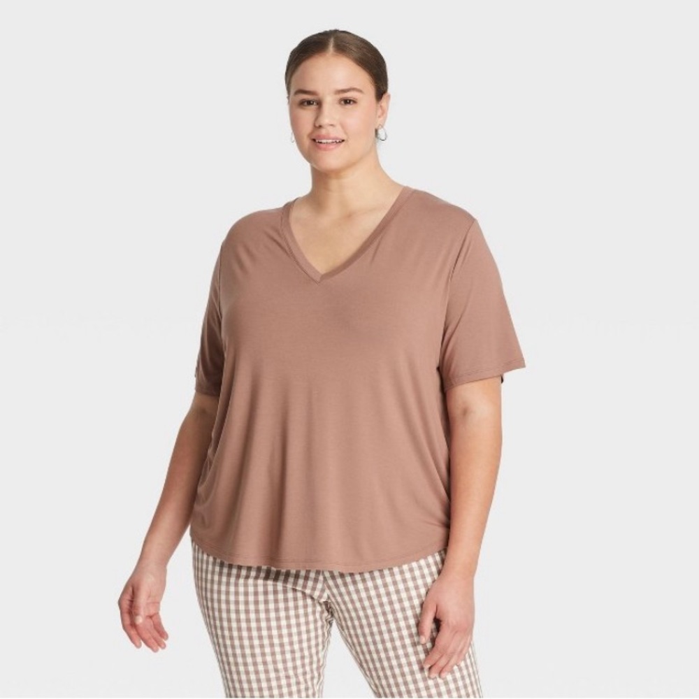 Short Sleeve V-Neck Drapey T-Shirt